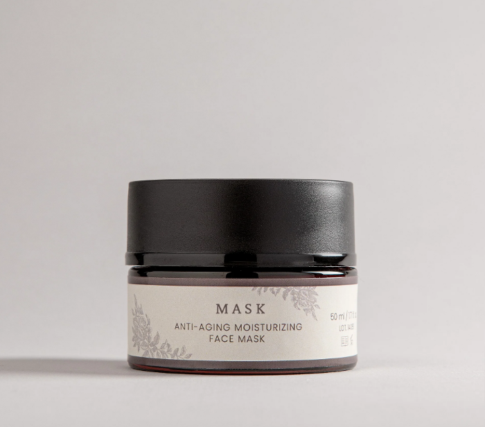 MOISTURIZING ANTI-AGE FACIAL MASK